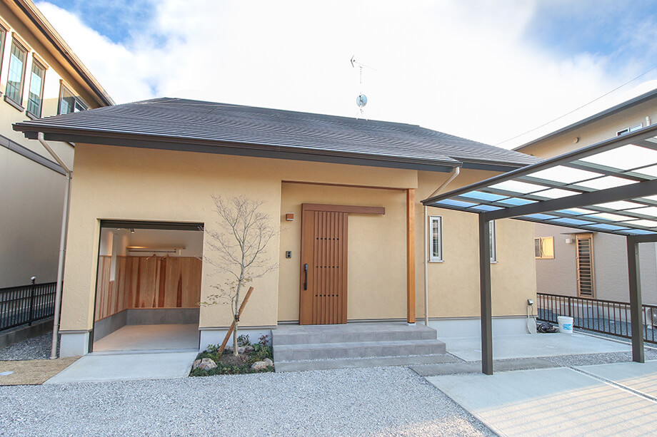 注文住宅レポート＃059 掛川市和光 「インナーガレージで趣味を楽しむ 和モダンな大屋根の家」