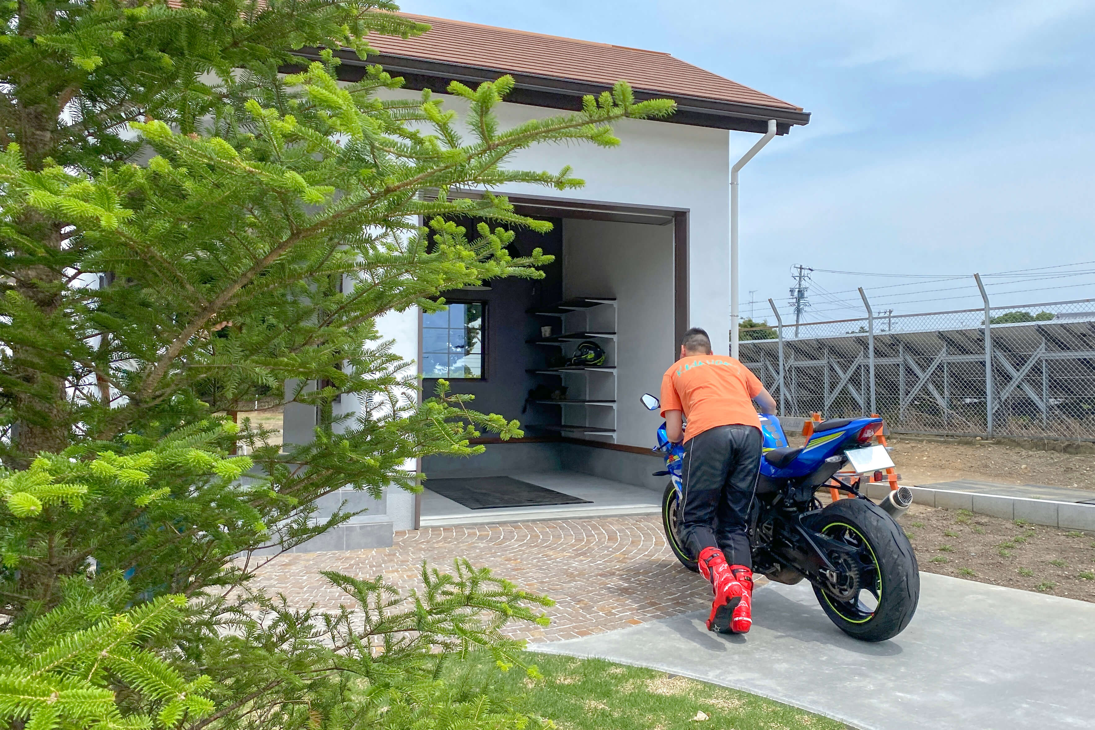 【予約制✧素顔の展示場】掛川市岡津 「バイクガレージとプライベートガーデンのあるお家」