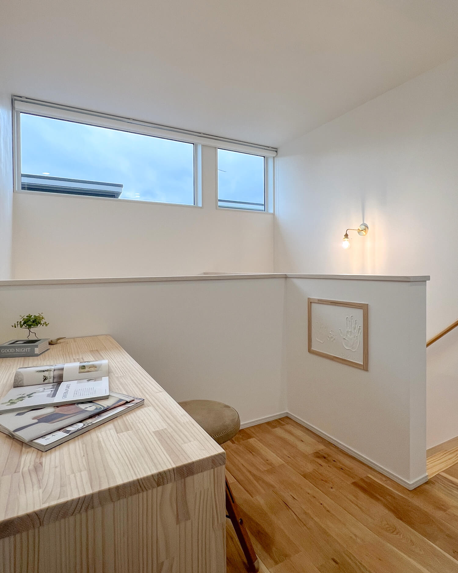 完成見学会 1月31日(土)2月1日(日) 袋井市久能 ＼共働き家族が効率にこだわった！／ １階で何でもできちゃう「平屋風」のお家