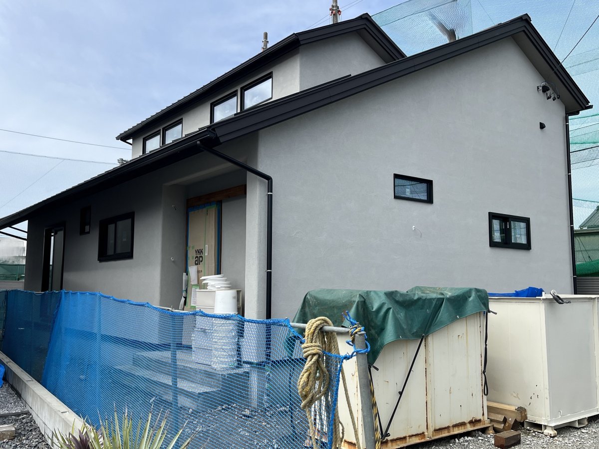 パテ処理と漆喰塗り☆ 掛川市成滝O様邸